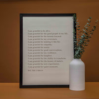 I Am Grateful Poster (Natural) + FREE Wallpaper Pack